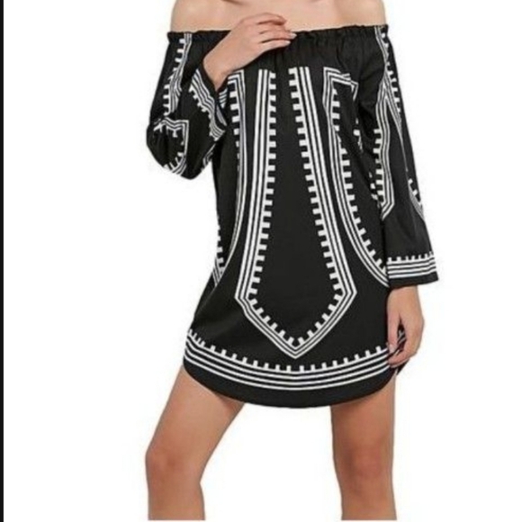 💚5/$25 Sexy Off Shoulder Boho Long Sleeve Print Mini Dress-Black Size Small - Picture 7 of 7
